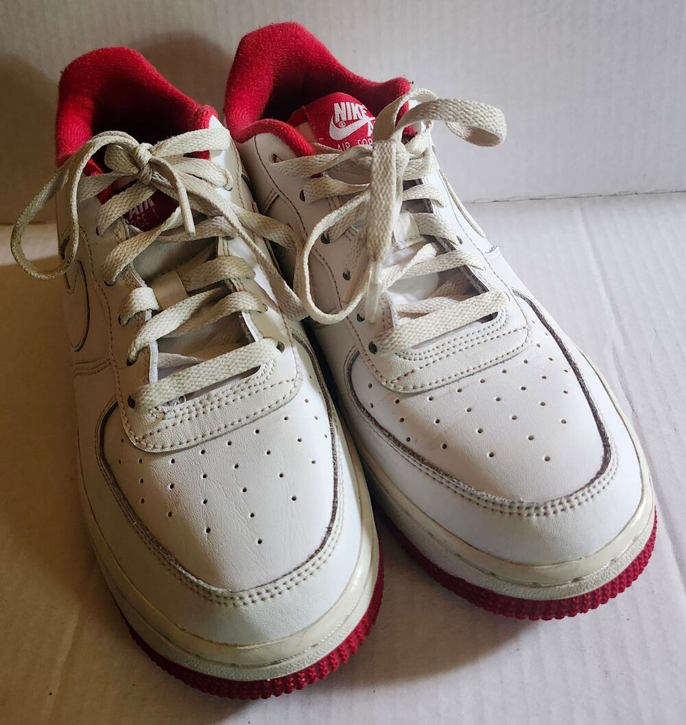 Nike Air Force 1 Low GS White University Red Size 6.5Y CD6915-101 Sneakers